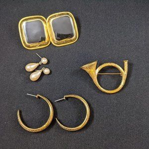 Lot of Vintage Costume Jewelry 80s/90s